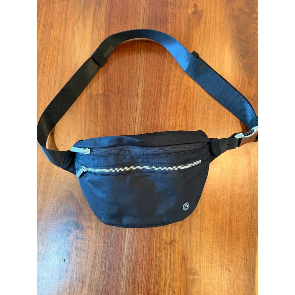 Lululemon City Adventurer Belt Bag 2.5L Black Travel